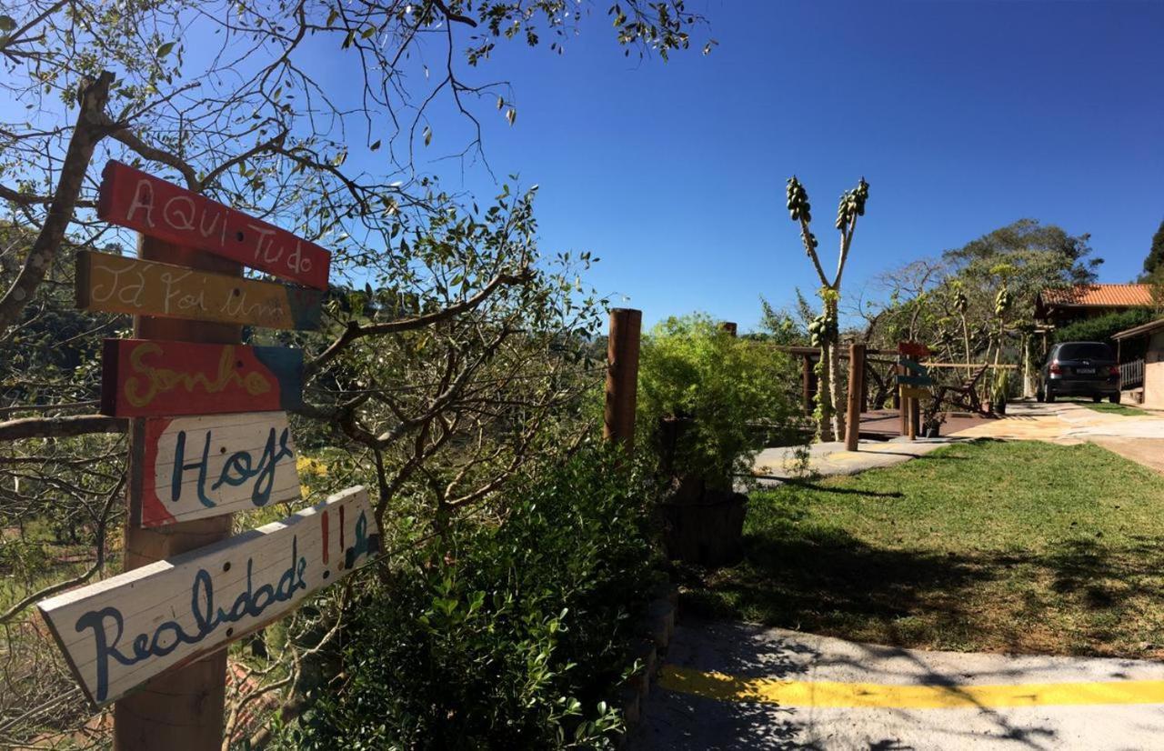 Chales Fenix Villa Santo Antônio do Pinhal Dış mekan fotoğraf